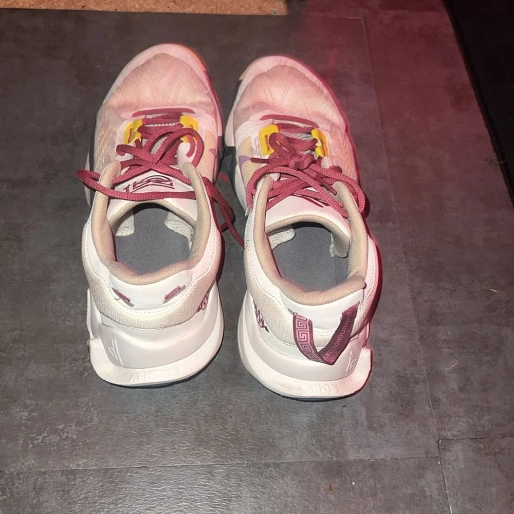 Nike Giannis Antetokounmpo - Picture 3 of 4